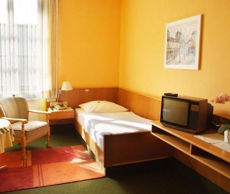 Allee-Hotel Garni Bad Kissingen Phòng bức ảnh